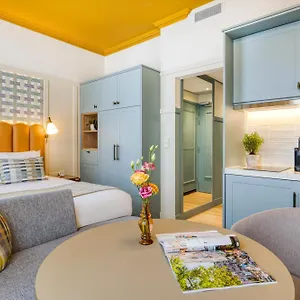 Citadines Canal Aparthotel